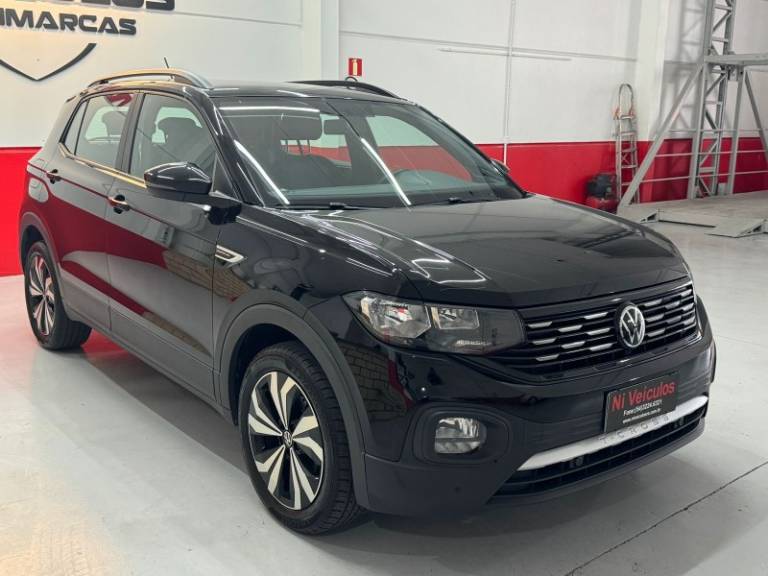 VOLKSWAGEN - T-CROSS - 2022/2023 - Preta - R$ 114.900,00