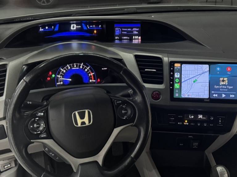 HONDA - CIVIC - 2013/2014 - Branca - R$ 69.900,00