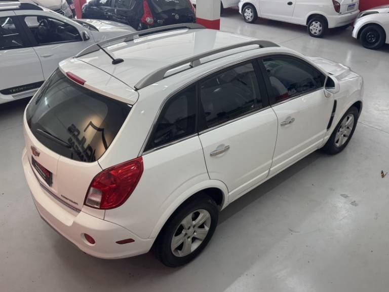 CHEVROLET - CAPTIVA - 2014/2014 - Branca - R$ 53.900,00