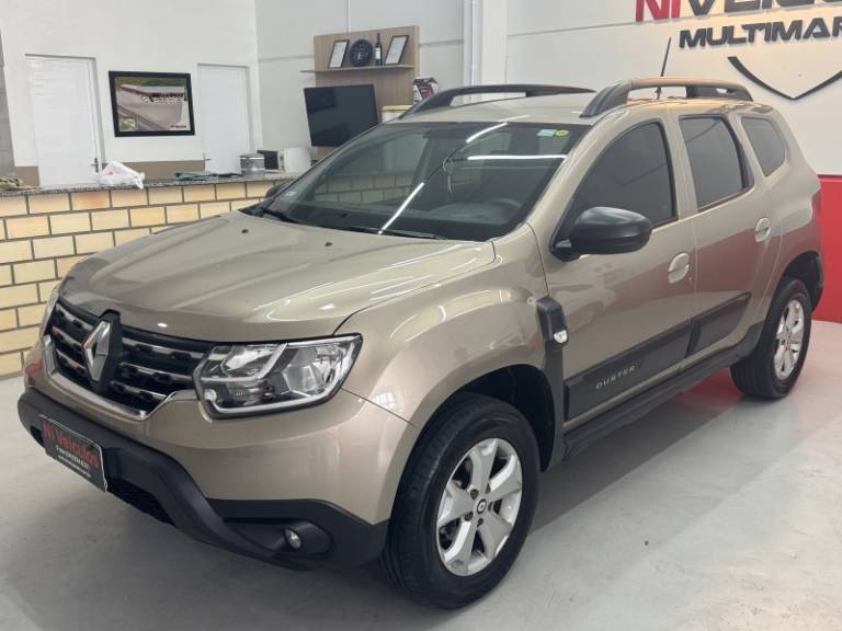 RENAULT - DUSTER - 2022/2022 - Bege - R$ 85.900,00