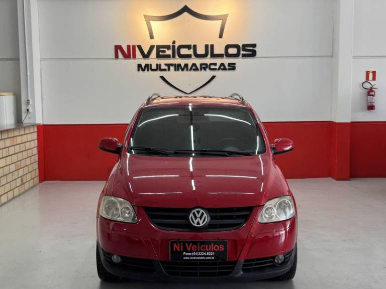 VOLKSWAGEN - SPACEFOX - 2007/2007 - Vermelha - R$ 33.900,00