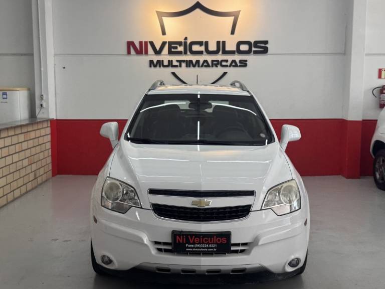CHEVROLET - CAPTIVA - 2014/2014 - Branca - R$ 53.900,00